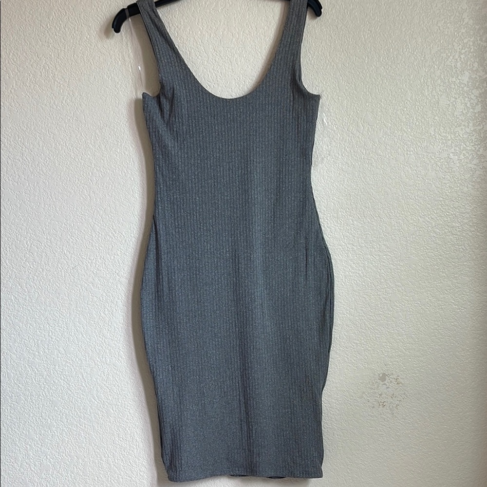 Heart and Hips NWT Gray Sleeveless Ribbed Dress